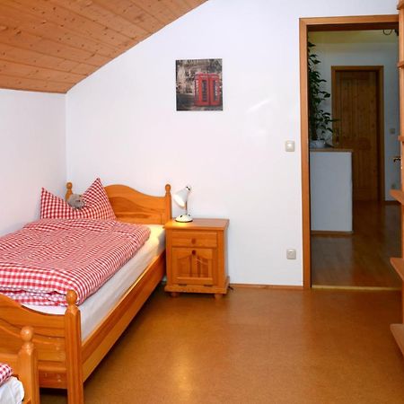 Ferienwohnung Haus Wuhrbichl มาร์ควาร์ทชไตน์ ภายนอก รูปภาพ